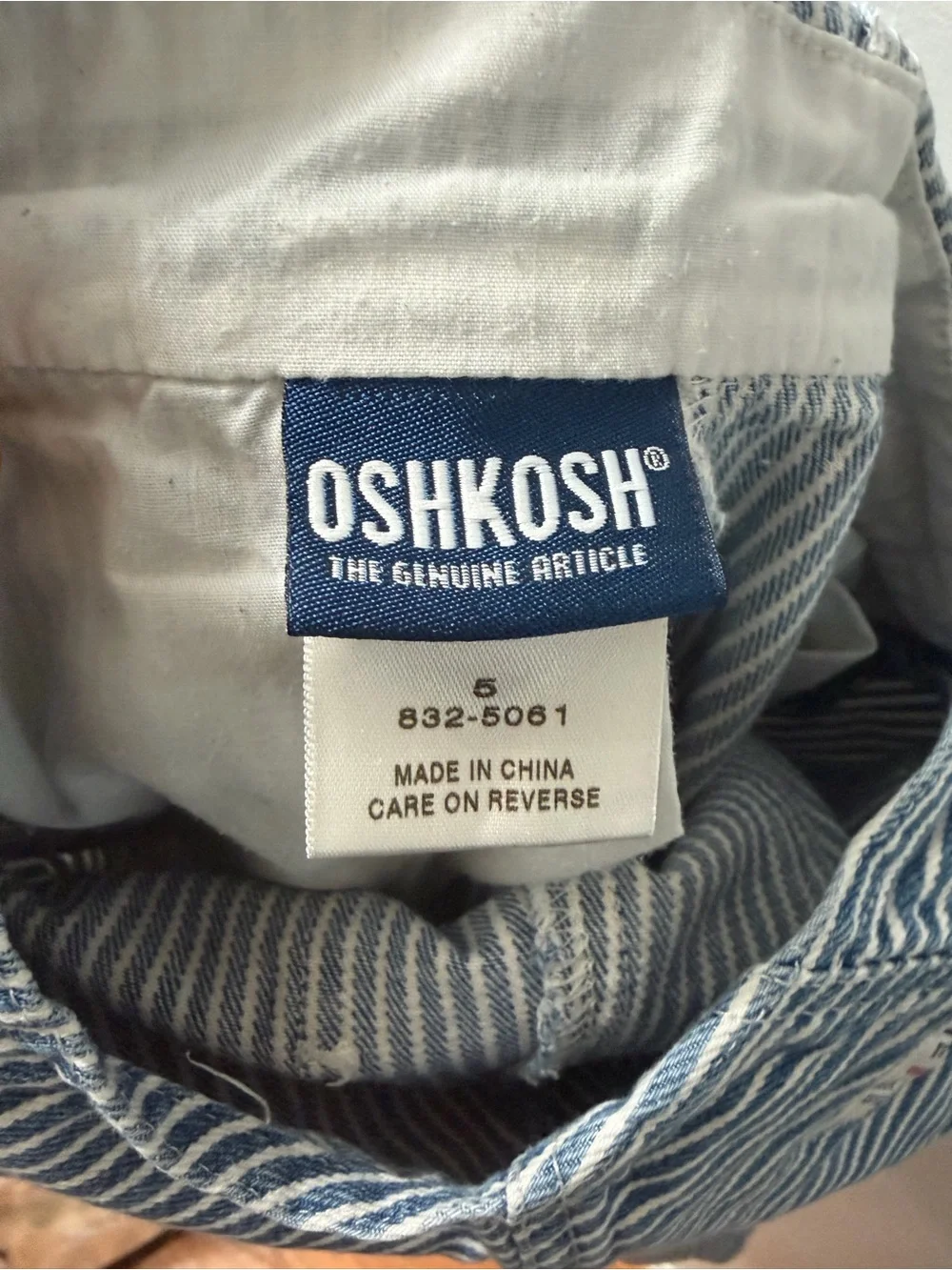 OshKosh B'gosh Vintage Y2K Hickory stripe blue and white overalls vestback EUC